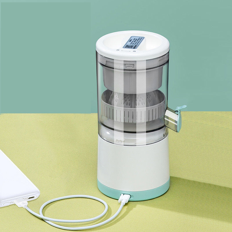 Electric Citrus Juicer : Ideal for juicing halved citrus fruits
